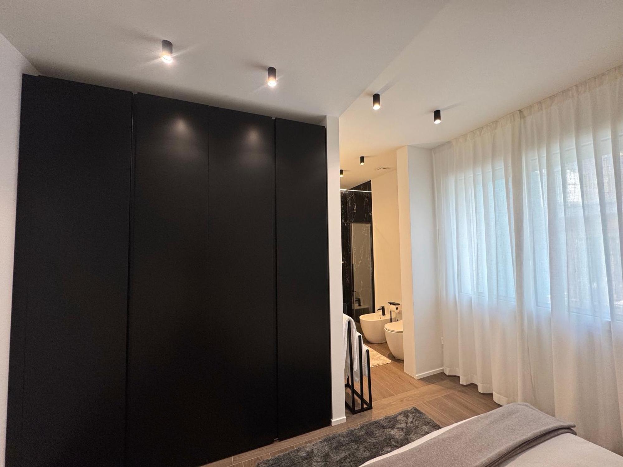 Apartamento White House Con Posti Auto Milán