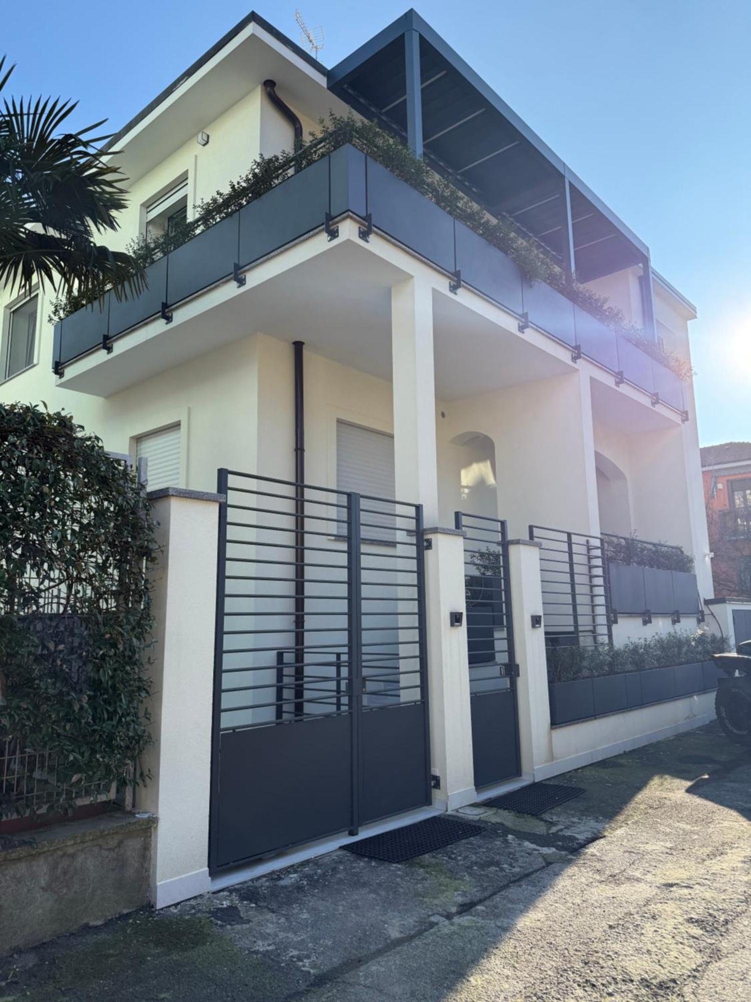 Apartamento White House Con Posti Auto